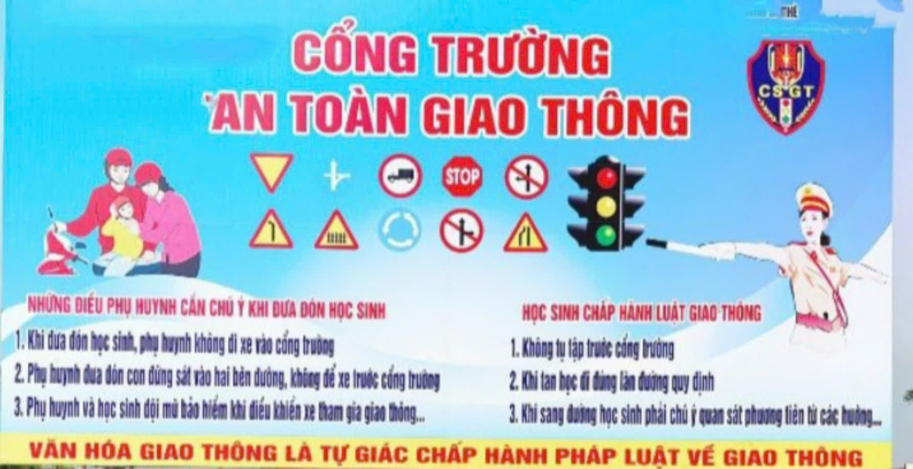 MÔ HÌNH "CỔNG TRƯỜNG AN TOÀN GIAO THÔNG"